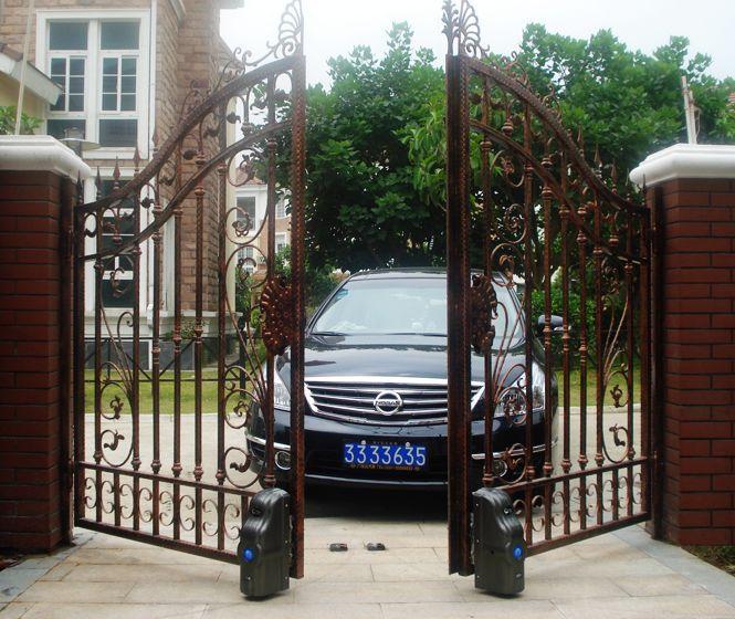 梧桐郡小區(qū)大門(mén)完工