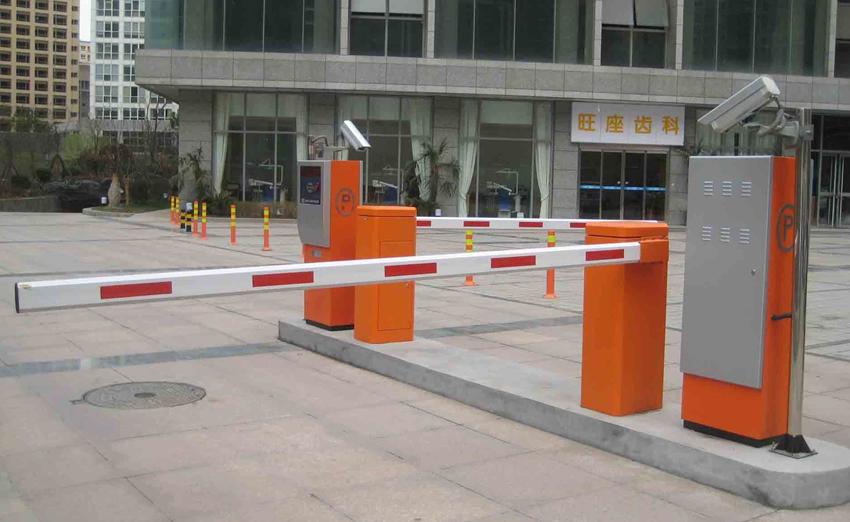 小區(qū)汽車系統(tǒng)識別完工