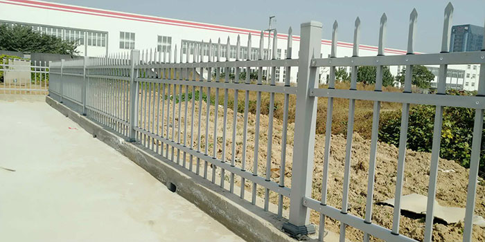 鄭州恒天重工靜電房圍墻護(hù)欄經(jīng)典灰色