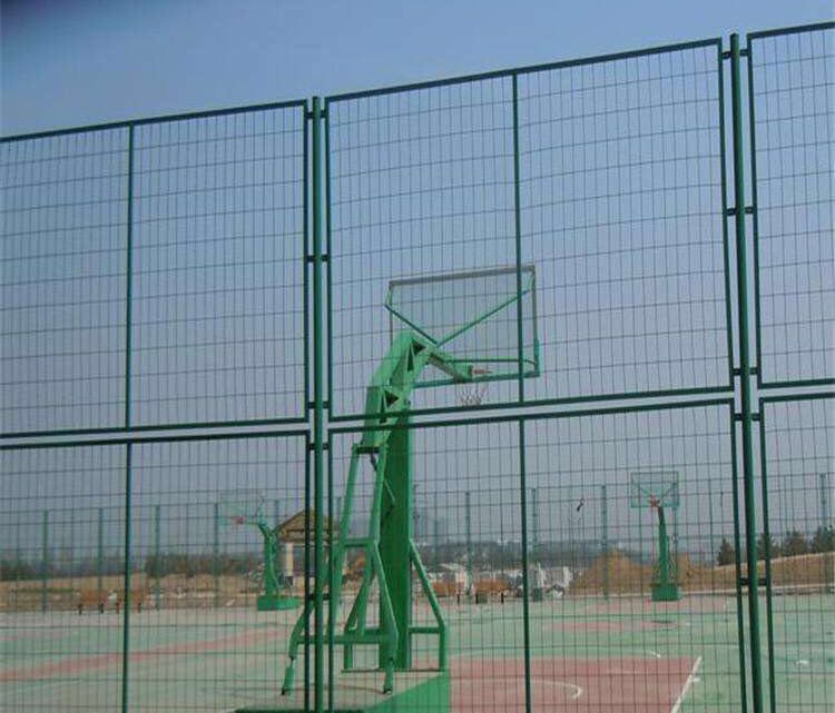 邊框焊接圍網(wǎng)