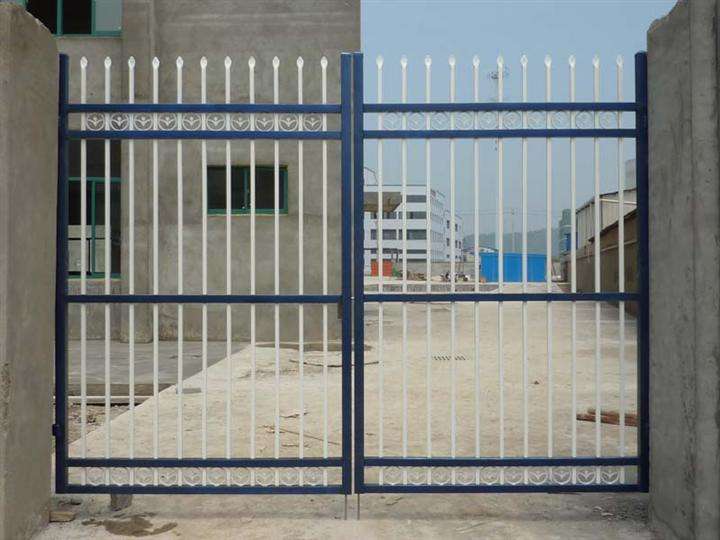 護(hù)欄門(mén)